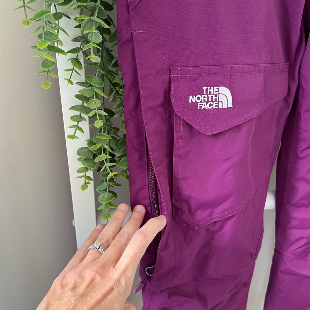 The North Face Magenta Winter Snow Pants Board Ski Hyvent Pant Women’s XS - Picture 6 of 15